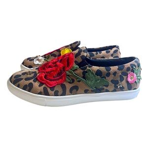 Steve Madden Leopard Print Women's Shoes with Floral Accents Size 9